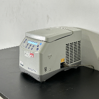 Eppendorf 5425R Refrigerated Centrifuge image 1